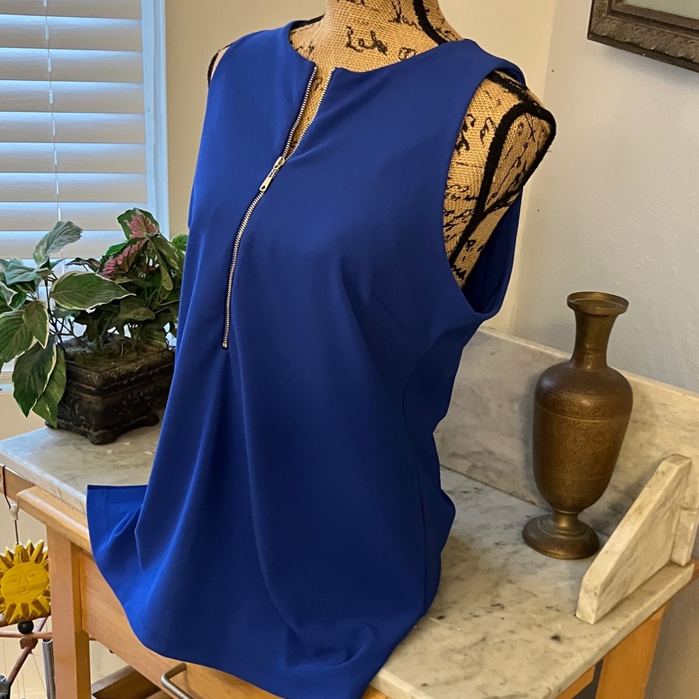 Boston Proper Royal Blue Sleeveless Blouse - Picture 2 of 7